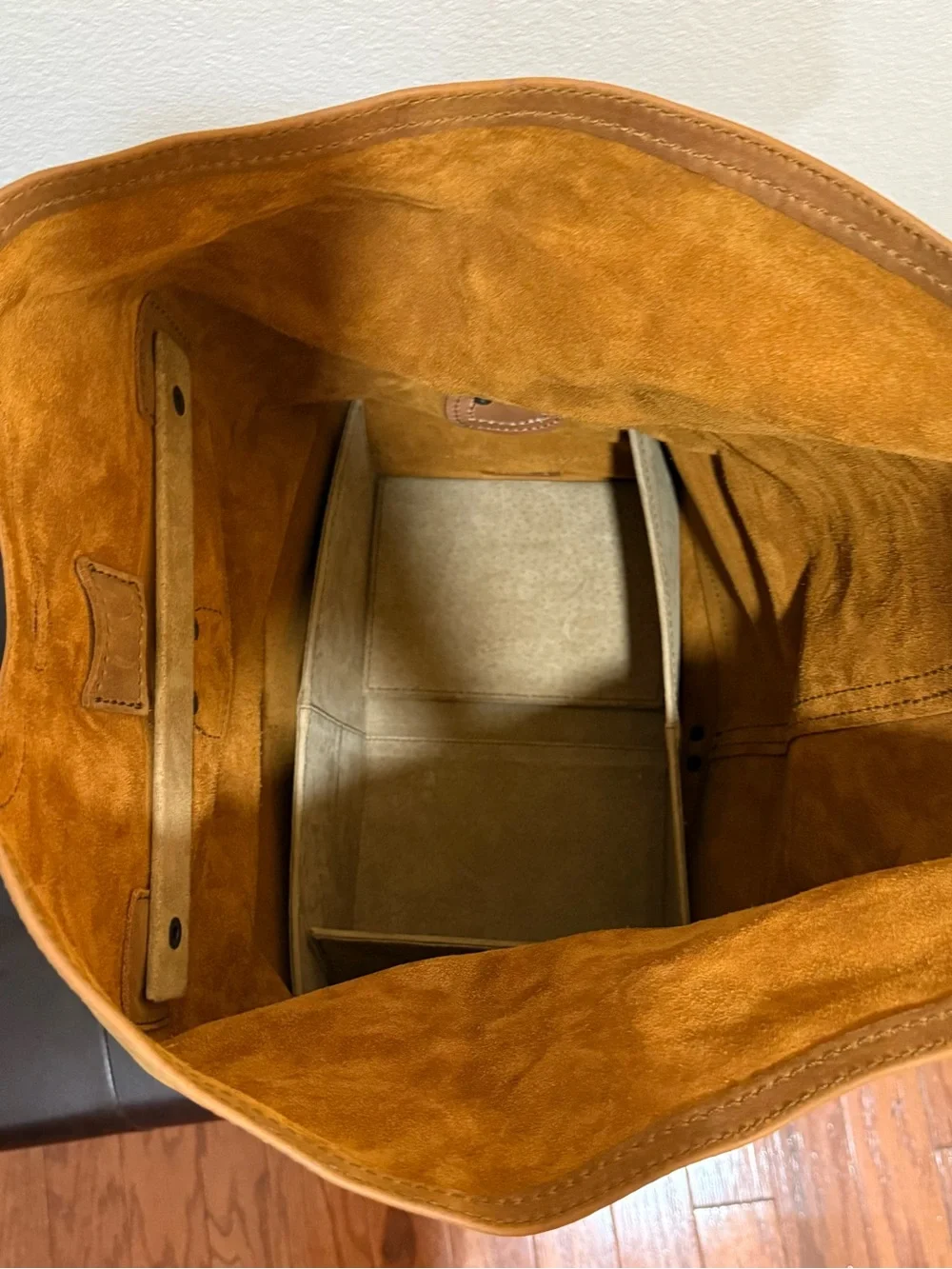 NWOT Discontinued Saddleback Leather Co. Large 14in. Overnight Bag Set - Picture 6 of 9